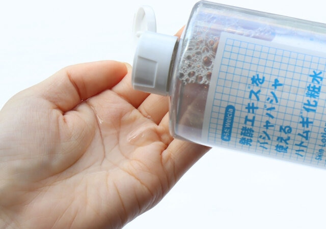 さっぱり系の化粧水はこっとんで潤いを入れ込む！