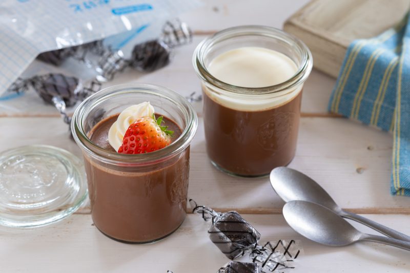 はかり不要!リッチな味わいの〈ハイカカオチョコレート〉プリンのレシピ